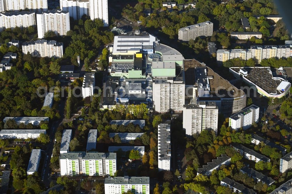 Aerial image Berlin - Building complex of the shopping mall Gropiuspassagen in the Gropiusstadt part of the district of Neukoelln in Berlin in Germany. The mall is located on Johannisthaler Chaussee amidst residential areas