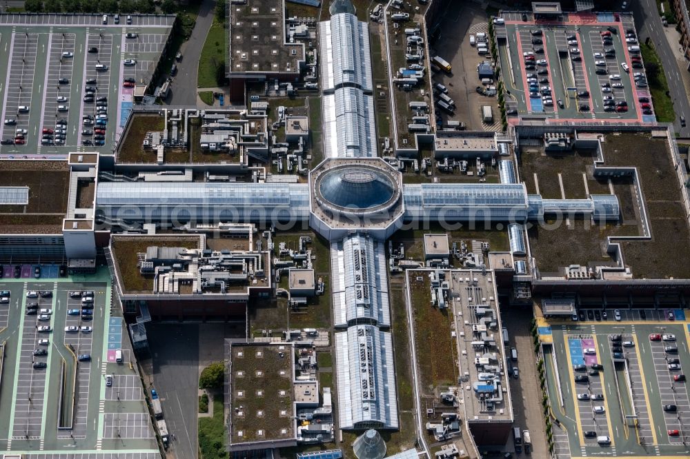 Oberhausen from above - Building complex of the shopping mall Centro in Oberhausen at Ruhrgebiet in the state of North Rhine-Westphalia