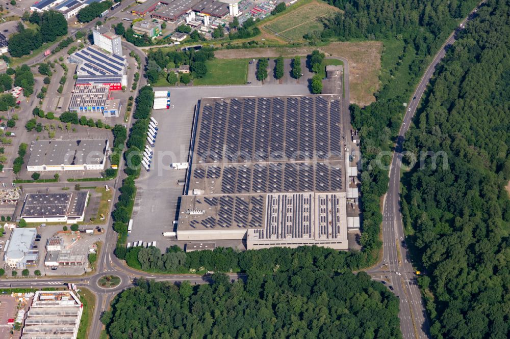 Aerial photograph Rastatt - Building complex and grounds of the logistics center Aldi Sued- Logistik on street Im Woehr in Rastatt in the state Baden-Wuerttemberg, Germany