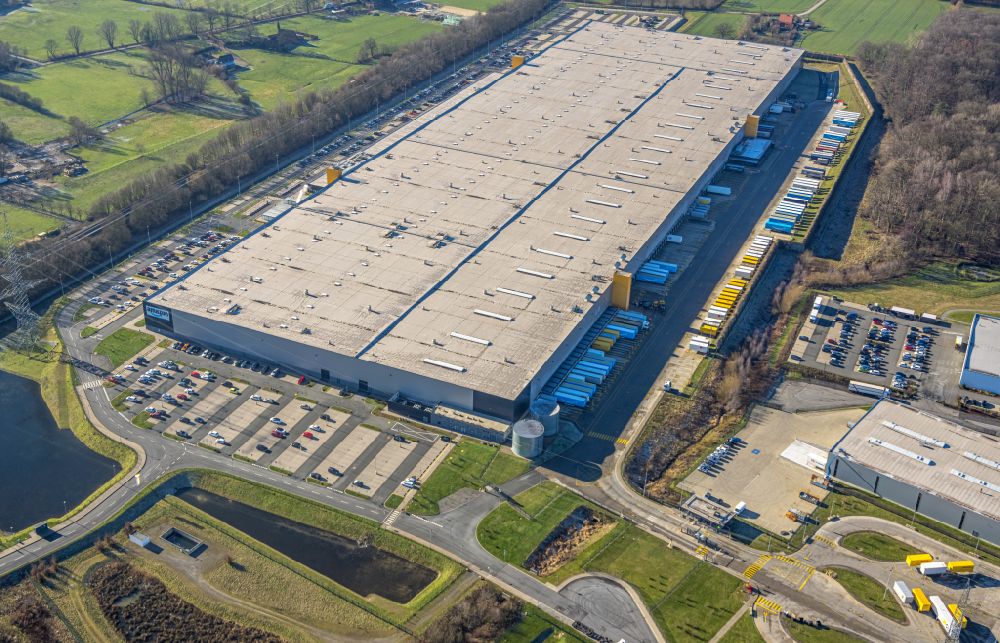 Werne from above - Building complex and grounds of the logistics center Amazon Logistik on street Amazonstrasse in Werne at Ruhrgebiet in the state North Rhine-Westphalia, Germany
