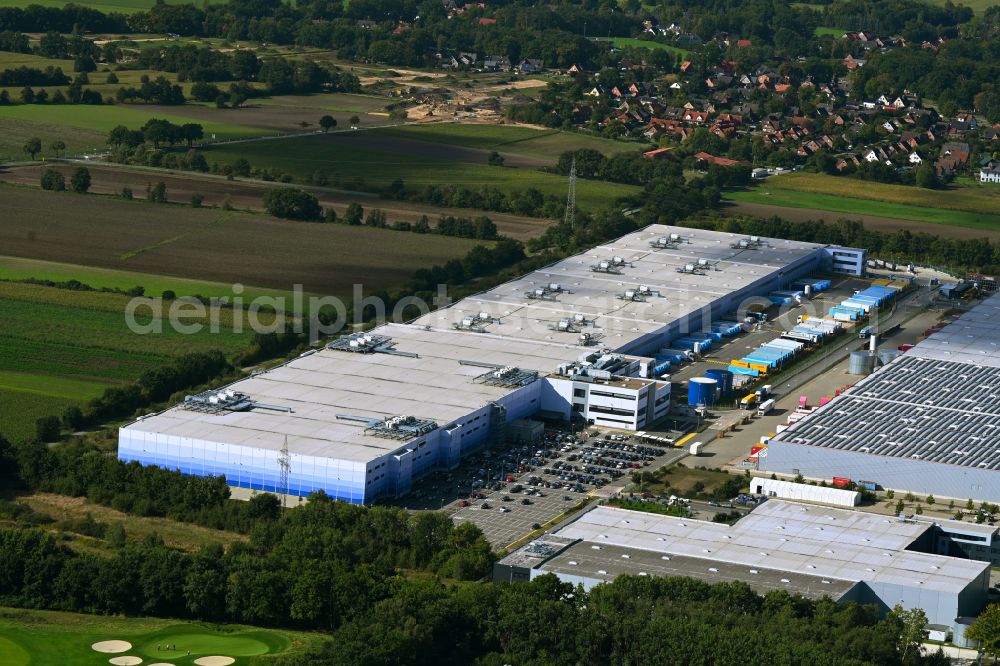 Aerial photograph Winsen (Luhe) - Building complex and grounds of the logistics center Amazon Logistik Winsen GmbH - HAM2 on the Osttangente in Winsen (Luhe) in the state Lower Saxony, Germany