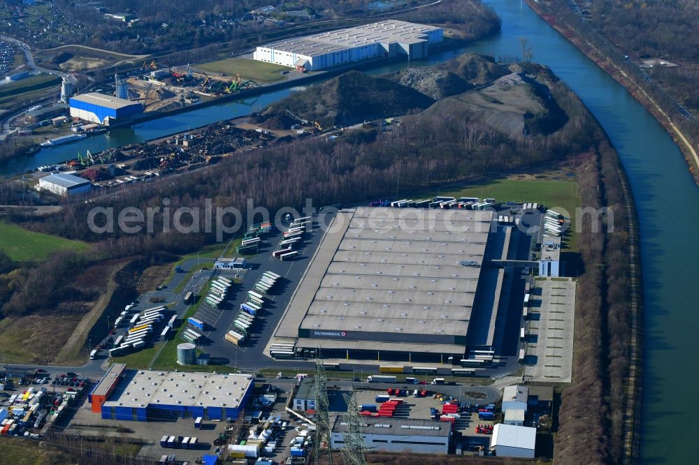Herne from the bird's eye view: Building complex and grounds of the logistics center of Duvenbeck Consulting GmbH & Co. KG on Schlossstrasse in Herne in the state North Rhine-Westphalia, Germany