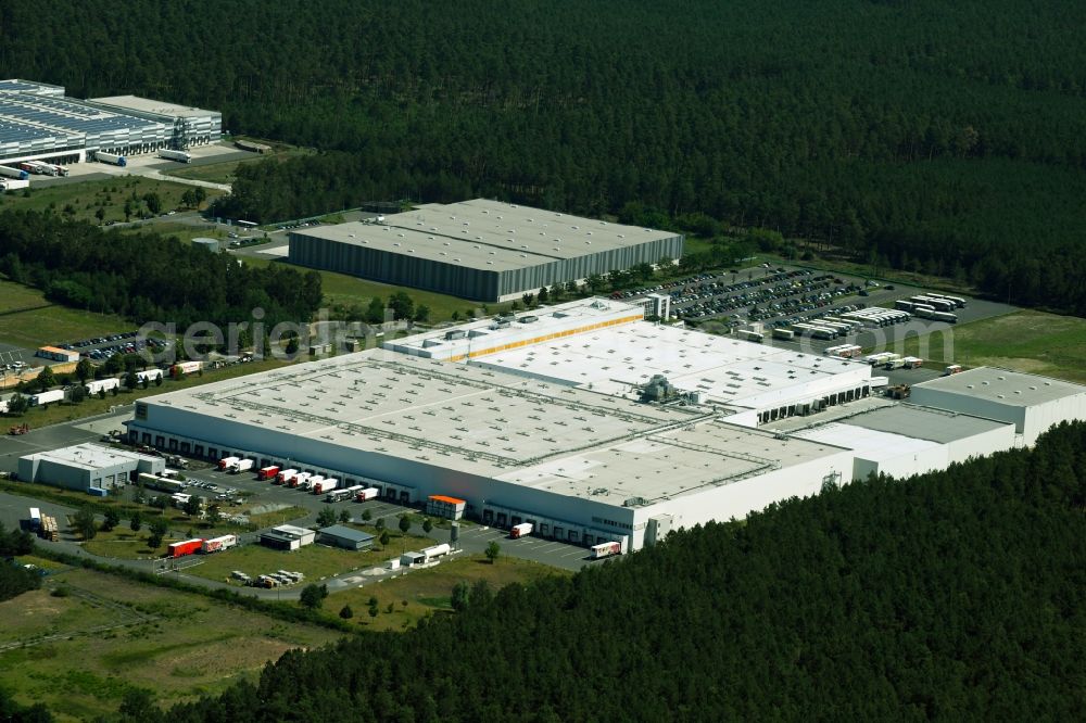 Aerial image Grünheide - Building complex and grounds of the logistics center EDEKA in the district Freienbrink in Gruenheide in the state Brandenburg, Germany