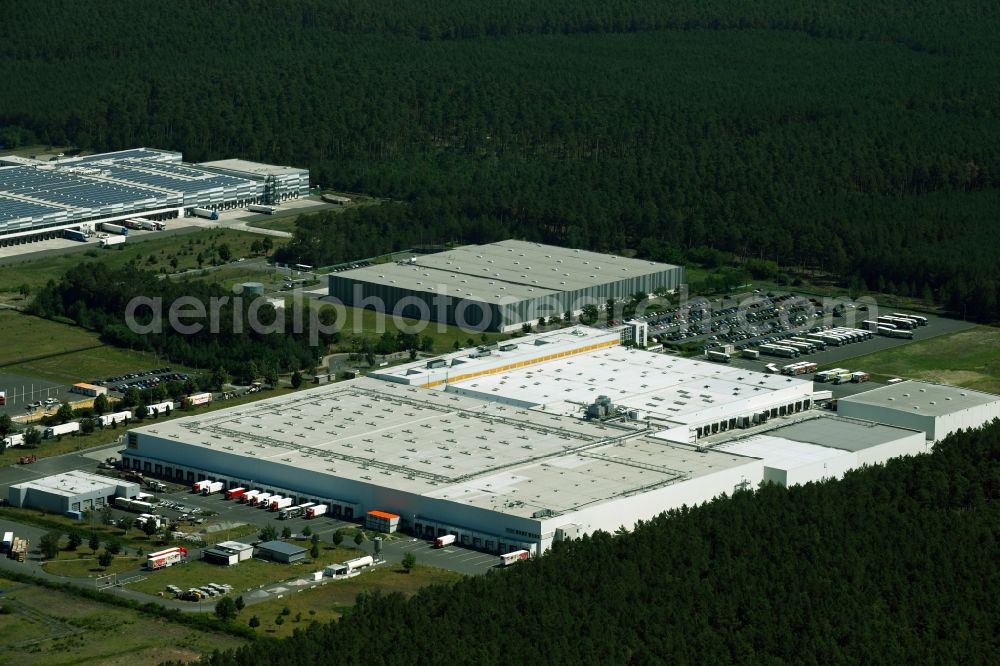 Aerial image Grünheide - Building complex and grounds of the logistics center EDEKA in the district Freienbrink in Gruenheide in the state Brandenburg, Germany