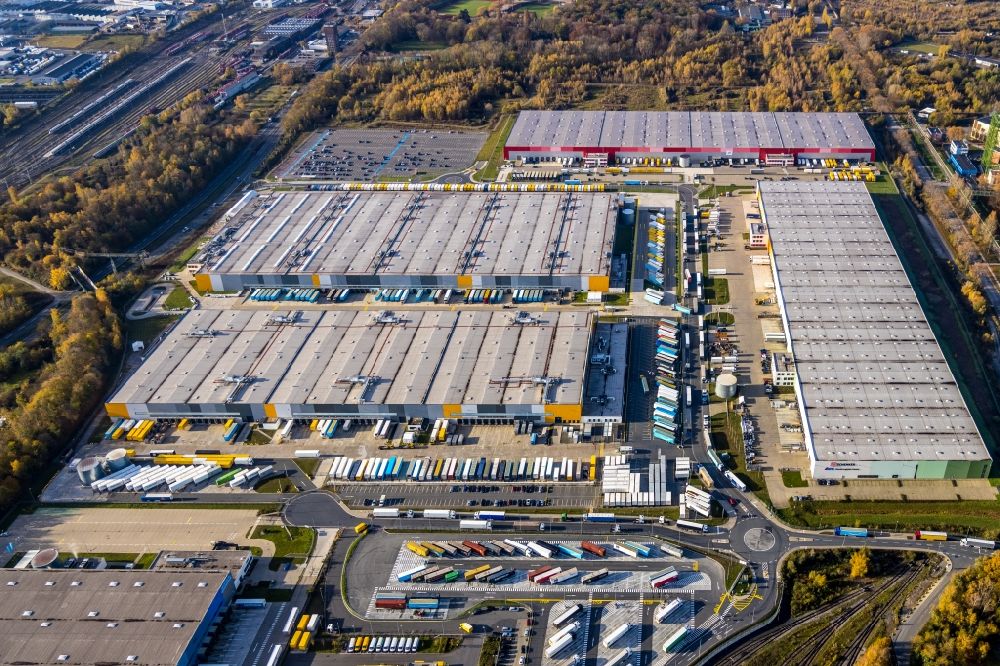 Dortmund from above - Building complex and grounds of the logistics center along the Warmbreitbandstrasse and Kaltbandstrasse in Dortmund in the state North Rhine-Westphalia, Germany