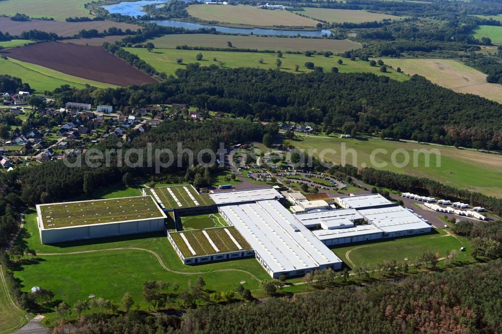 Coswig (Anhalt) from the bird's eye view: Building complex and grounds of the logistics center of ErnstingA?s Family GmbH&Co.KG in the district Klieken in Coswig (Anhalt) in the state Saxony-Anhalt, Germany