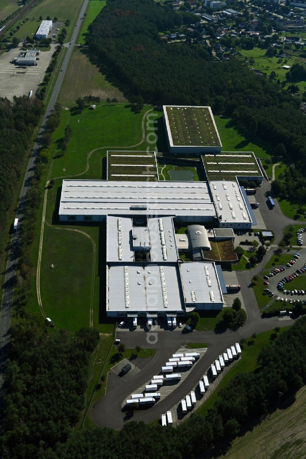 Coswig (Anhalt) from above - Building complex and grounds of the logistics center of ErnstingA?s Family GmbH&Co.KG in the district Klieken in Coswig (Anhalt) in the state Saxony-Anhalt, Germany