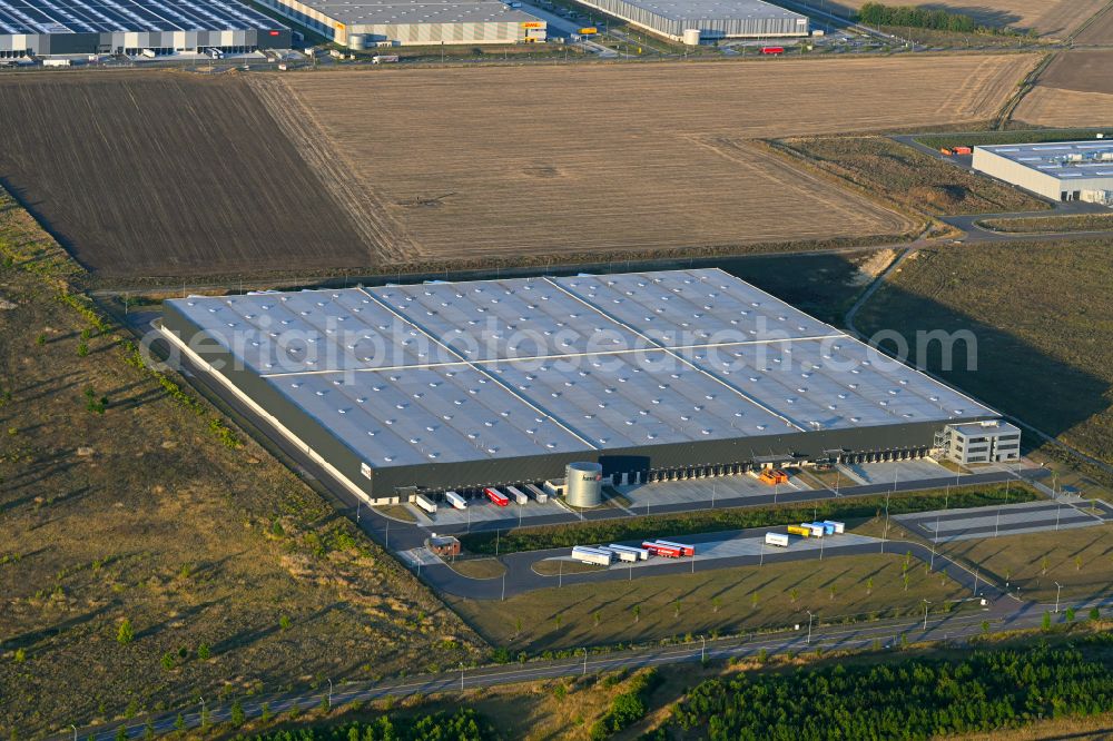 Peißen from the bird's eye view: Building complex and grounds of the logistics center of home24 SE on Orionstrasse in the district Peissen in Landsberg in the state Saxony-Anhalt, Germany