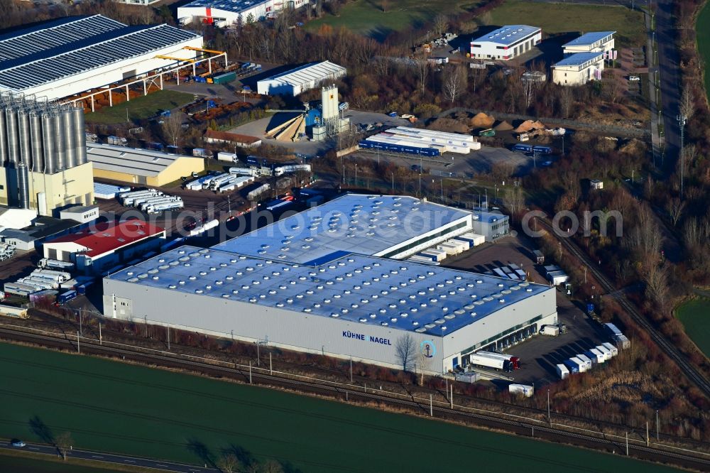 Aerial photograph Markranstädt - Building complex and grounds of the logistics center of Kuehne + Nagel (AG & Co.) KG Am Glaeschen in Markranstaedt in the state Saxony, Germany