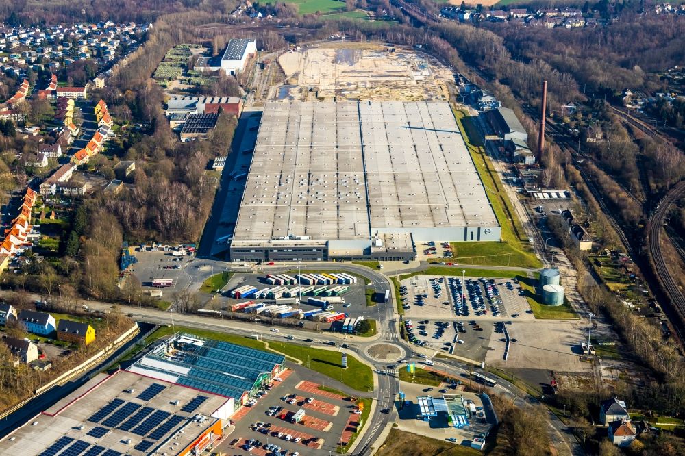 Bochum from above - Building complex and grounds of the logistics center of Opel Group Warehousing GmbH on Hauptstrasse in Bochum in the state North Rhine-Westphalia, Germany