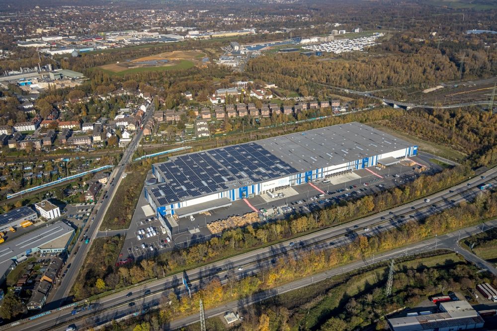 Gelsenkirchen from above - Building complex and grounds of the logistics center on Uechtingstrasse along the BAB A42 in Gelsenkirchen in the state North Rhine-Westphalia, Germany