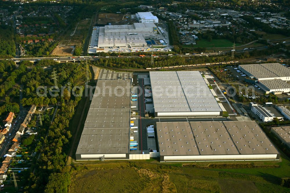 Oberhausen from the bird's eye view: Building complex and grounds of the logistics center Im Waldteich on street Im Lekkerland in Oberhausen at Ruhrgebiet in the state North Rhine-Westphalia, Germany