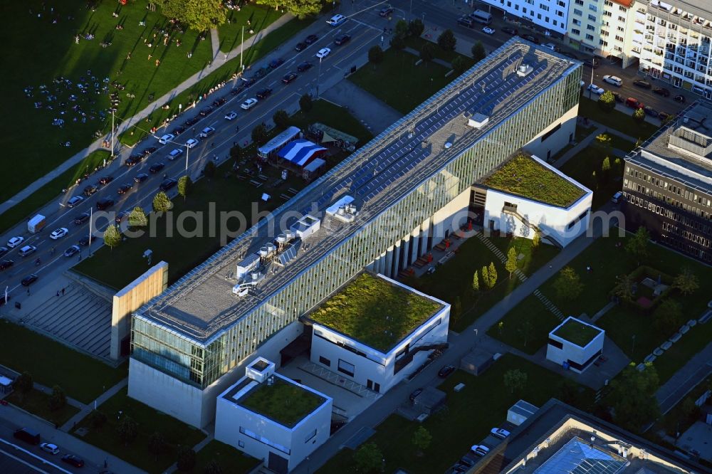 München from above - Building complex of the university Hochschule fuer Fernsehen and Film on place Bernd-Eichinger-Platz in the district Maxvorstadt in Munich in the state Bavaria, Germany