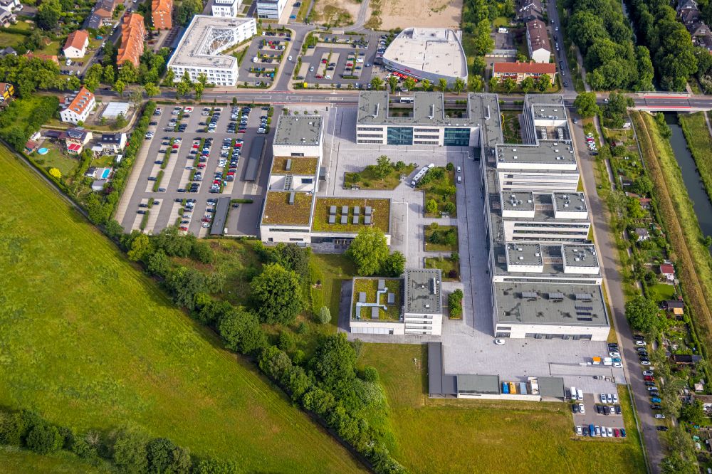 Hamm from the bird's eye view: Building complex of the University Hamm-Lippstadt on street Marker Allee in the district Hamm-Lippstadt in Hamm at Ruhrgebiet in the state North Rhine-Westphalia, Germany