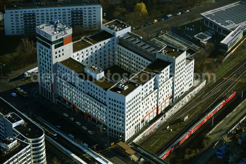 Aerial photograph Berlin - Complex of the hotel building on Landsberger Allee in Berlin, Germany