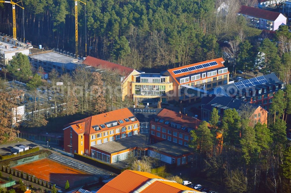 Bernau from the bird's eye view: Complex of the hotel building Michels Parkhotel in the district Waldsiedlung in Bernau in the state Brandenburg, Germany