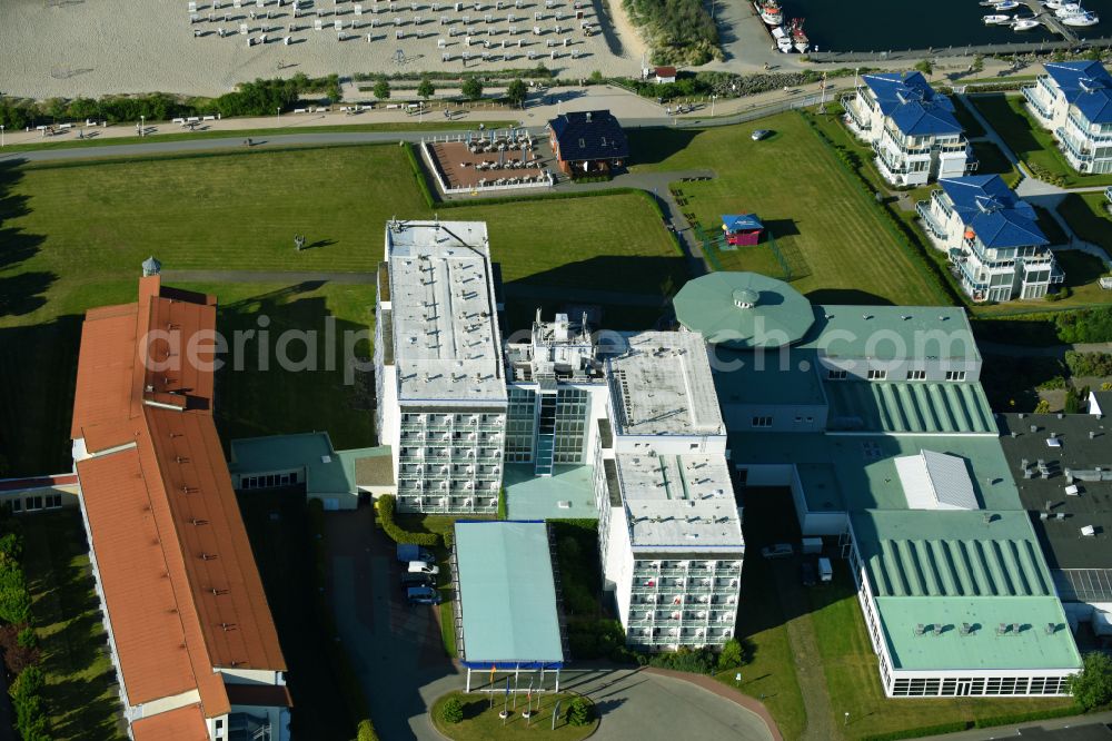 Kühlungsborn from above - Complex of the hotel building Morada Resort Kuehlungsborn in Kuehlungsborn in the state Mecklenburg - Western Pomerania, Germany