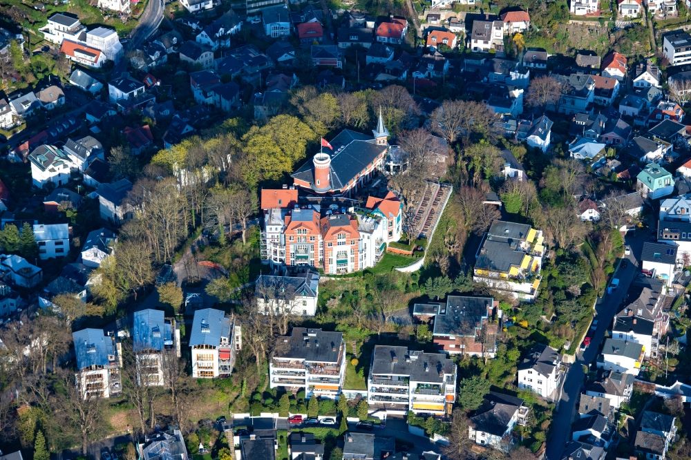 Aerial photograph Hamburg - Complex of the hotel building Suellberg in the district Blankenese in Hamburg, Germany