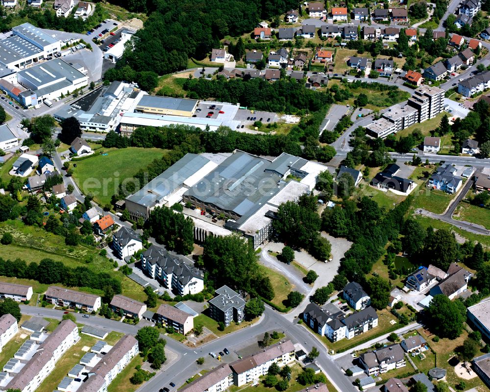 Aerial photograph Kierspe - Building complex of the Institute of Nestor Bildungsinstitut GmbH on Friedrich-Ebert-Strasse in Kierspe in the state North Rhine-Westphalia, Germany