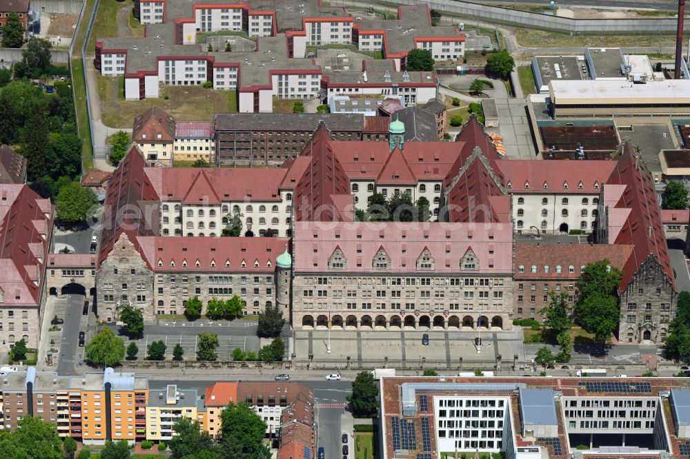 Nürnberg from the bird's eye view: Building complex of the Justizpalast on Fuerther Strasse court of in Nuremberg in the state Bavaria