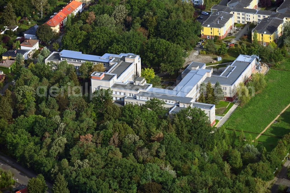 Aerial image Berlin - Building complex of the university Katholische Hochschule fuer Sozialwesen in the district Karlshorst in Berlin, Germany