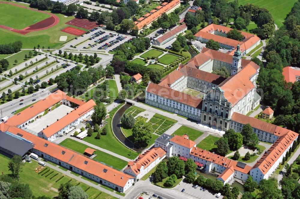 Aerial photograph Fürstenfeldbruck - Complex of buildings of the monastery Fuerstenfeld in Fuerstenfeldbruck in the state Bavaria, Germany