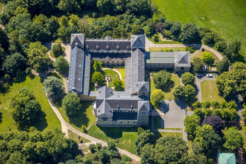 Aerial photograph Billerbeck - Complex of buildings of the monastery Benediktinerabtei Gerleve in Billerbeck in the state North Rhine-Westphalia, Germany
