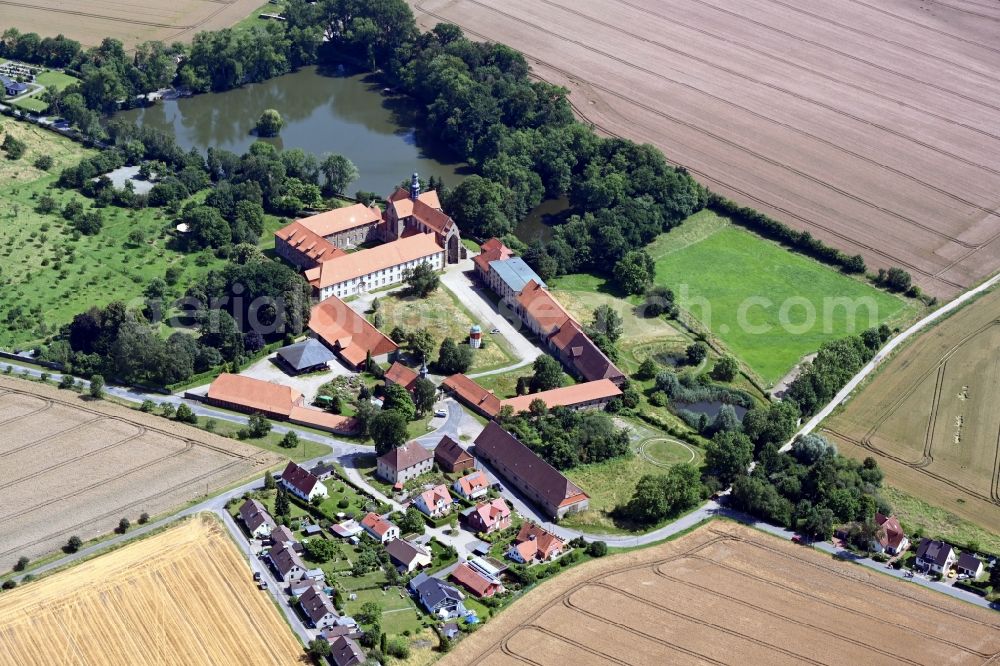 Hildesheim from above - Complex of buildings of the monastery Marienrode in the district Marienrode in Hildesheim in the state Lower Saxony, Germany