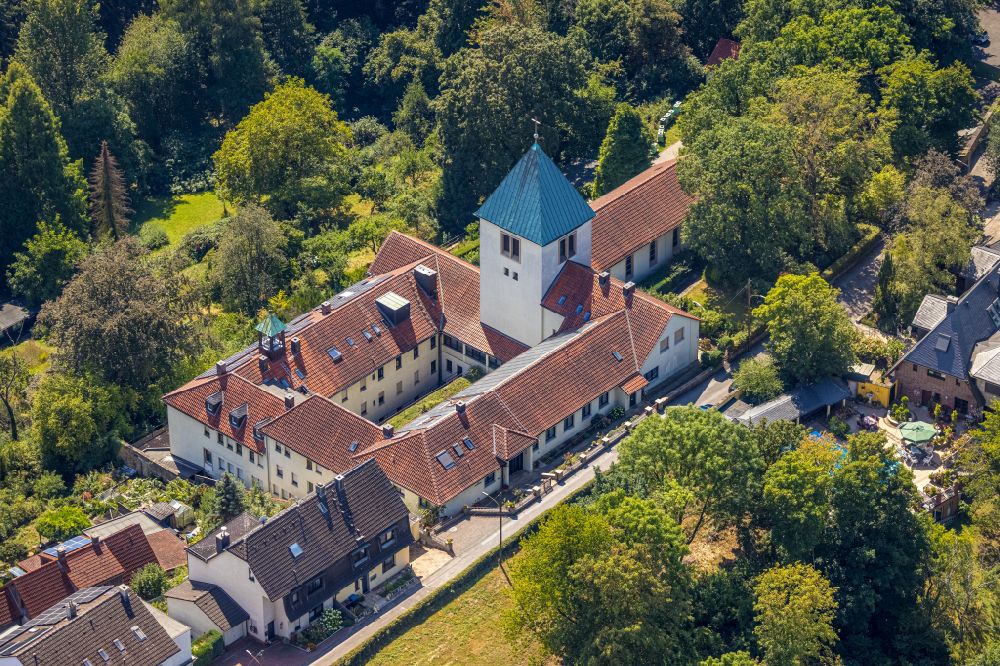 Aerial photograph Witten - Complex of buildings of the monastery Kloster of Karmelitinnen on street Auf der Klippe in Witten at Ruhrgebiet in the state North Rhine-Westphalia, Germany