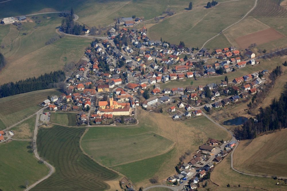 Sankt Märgen from the bird's eye view: Complex of buildings of the monastery St Maergen and pilgrimage Church in Sankt Maergen in the state Baden-Wuerttemberg