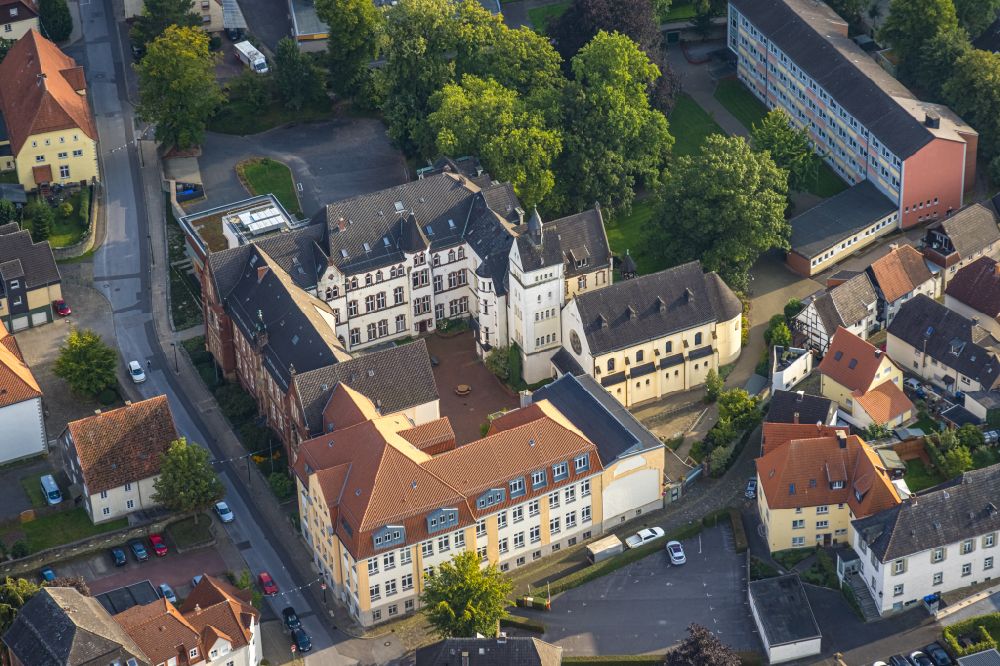 Werl from the bird's eye view: Building complex of the monastery Ursulinenkloster in Werl at Ruhrgebiet in the state North Rhine-Westphalia, Germany
