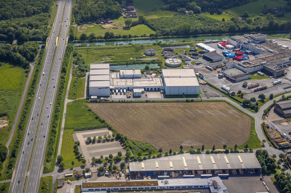 Hamm from above - Building complex and distribution center on the site of Coldstore Hamm GmbH on street Kranstrasse in the district Uentrop in Hamm at Ruhrgebiet in the state North Rhine-Westphalia, Germany