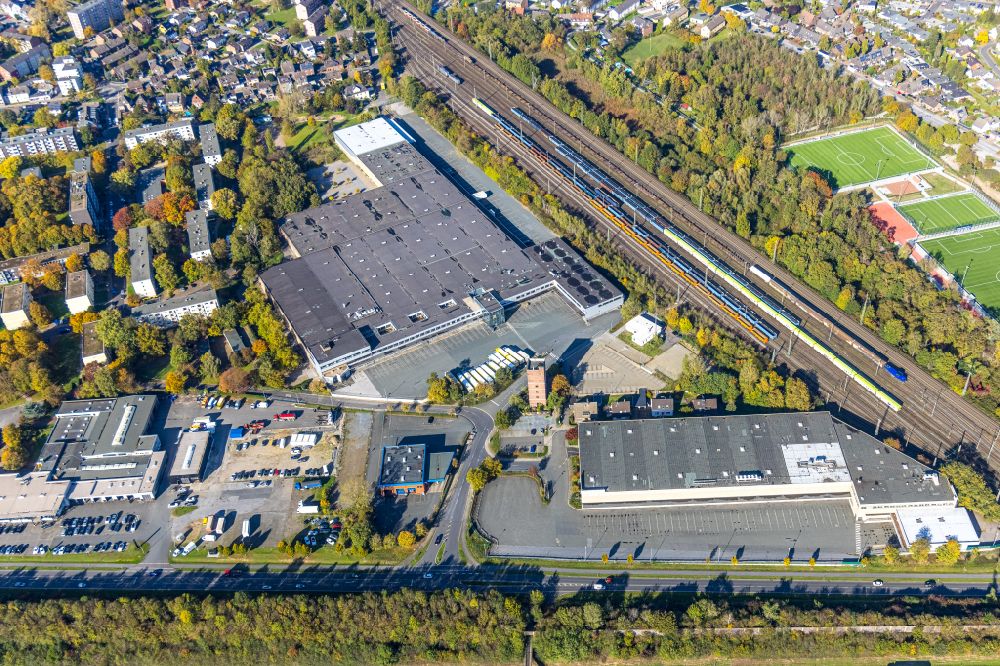 Aerial image Moers - Building complex and distribution center on the site EDEKA on Ruhrorter Strasse in Moers in the state North Rhine-Westphalia