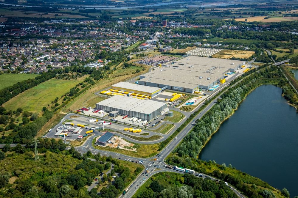 Aerial photograph Rheinberg - Building complex and distribution center on the site on Minkeldonk - Amazonstrasse in Rheinberg in the state North Rhine-Westphalia, Germany