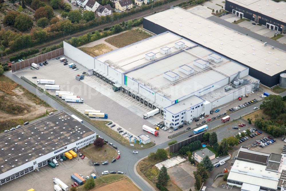 Aerial photograph Flörsheim am Main - Building complex and distribution center on the site Nagel Transthermos GmbH & Co. KG on Mariechen-Graulich-Strasse in Floersheim am Main in the state Hesse, Germany