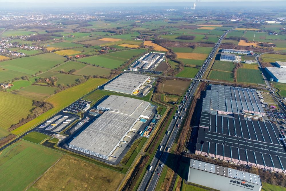 Bönen from the bird's eye view: Building complex and logistics centre of Lidl Vertriebs GmbH & Co KG - Boenen central warehouse in Boenen in the federal state of North Rhine-Westphalia, Germany