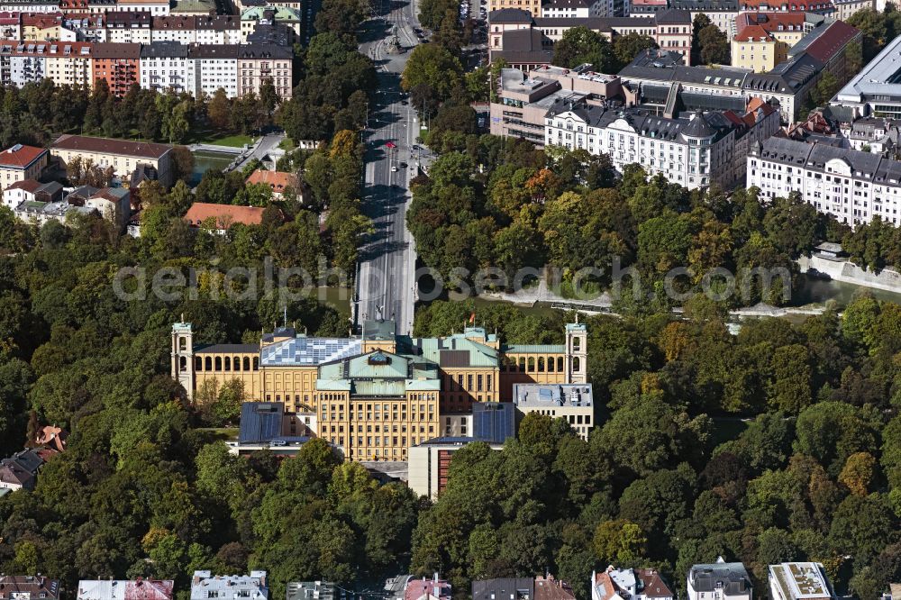 Aerial photograph München - Building complex of the maximilianeum - bavarian state parliament on max-planck-strasse in the district au-haidhausen in munich in the state bavaria, germany