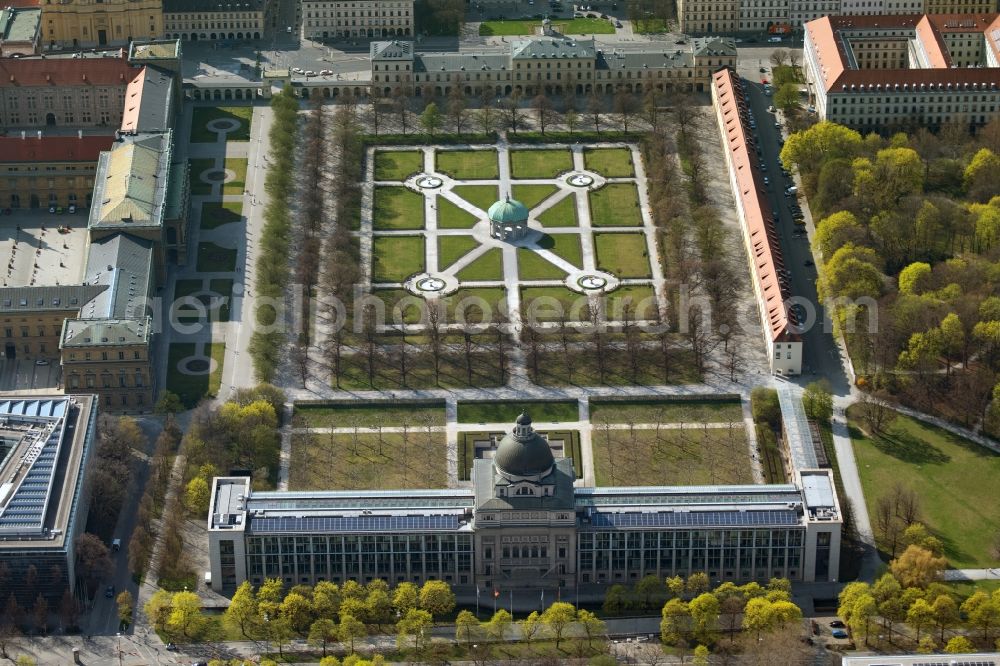 München from the bird's eye view: Building complex of the ministry of the Bavarian State Chancellery at the Hofgarten in the district Altstadt-Lehel in Munich in the state Bavaria, Germany