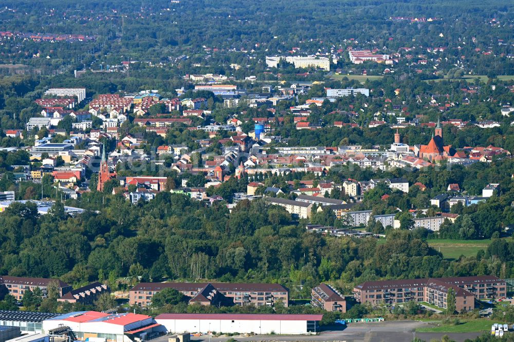 Bernau from above - Building complex of the former military barracks redevelopment area Panke-Park on Schoenfelder Weg in Bernau in the state Brandenburg, Germany
