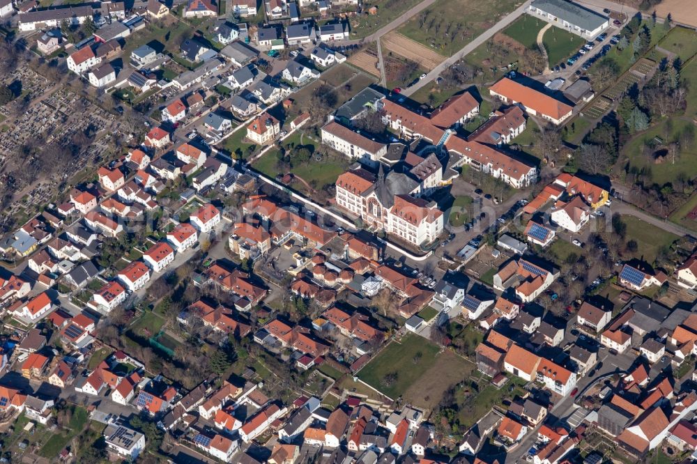 Aerial photograph Herxheim bei Landau (Pfalz) - Complex of buildings of the St. Paulus Stift - Jacob-Friedrich-Bussereau-Stiftung in Herxheim bei Landau (Pfalz) in the state Rhineland-Palatinate, Germany