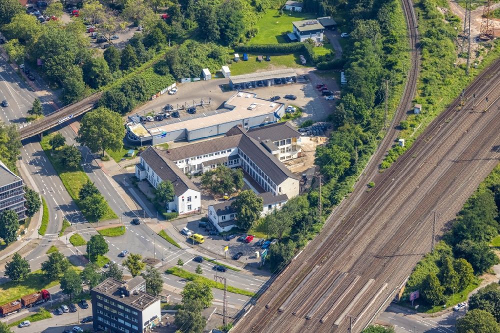 Aerial image Duisburg - Publishing house complex of the press and media house Tushita Verlag GmbH on Meidericher Strasse in the district Duissern in Duisburg at Ruhrgebiet in the state North Rhine-Westphalia, Germany