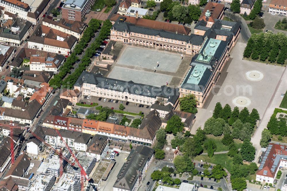 Aerial photograph Rastatt - Building complex in the park of the castle Residenzschloss Rastatt in Rastatt in the state Baden-Wurttemberg, Germany