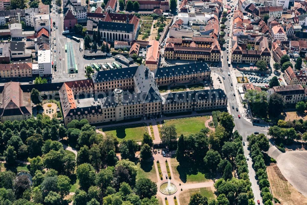 Fulda from above - Building complex in the park of the castle Stadtschloss Fulda in Fulda in the state Hesse, Germany