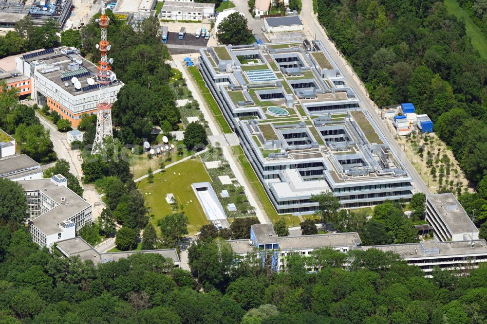 Aerial image München - Complex of the transmitter Bayerischer Rundfunk in the district Freimann in Munich in the state Bavaria, Germany