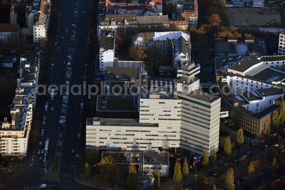 Berlin from the bird's eye view: Complex of buildings broadcasting center RBB Television Center at the square Theodor-Heuss-Platz in Berlin-Westend and seat of the Rundfunk Berlin-Brandenburg RBB. In the picture as well the house of broadcasting in Berlin-Westend and seat of the radio Berlin-Brandenburg RBB