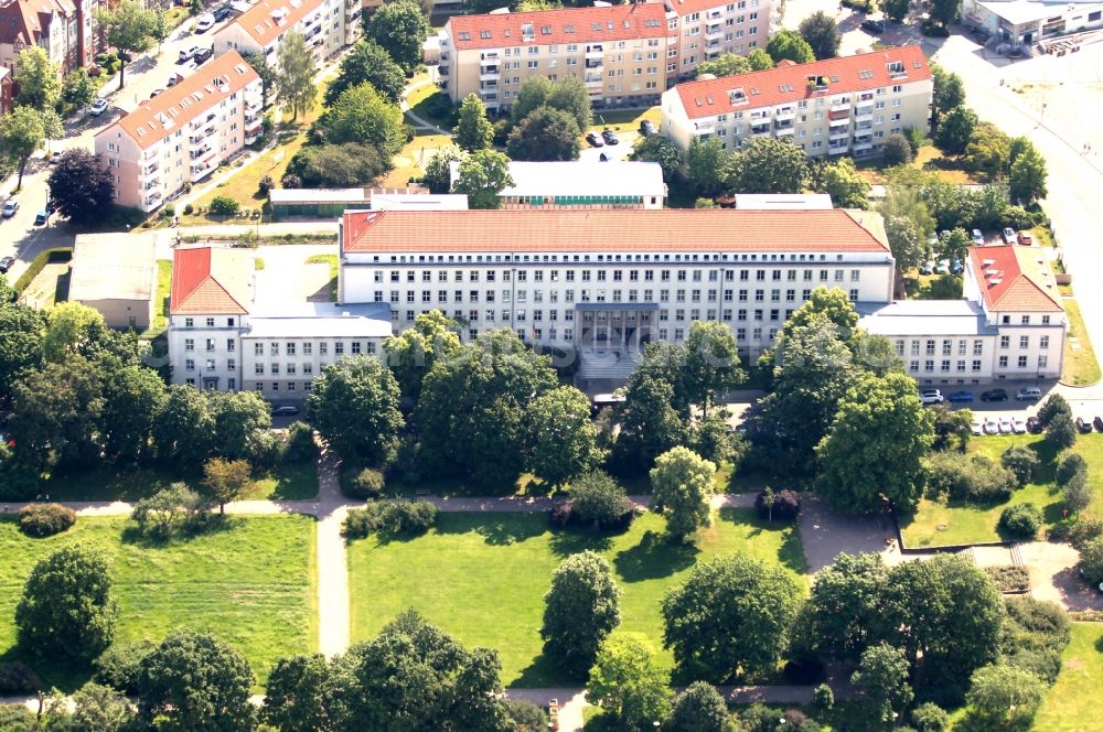 Erfurt from above - Building complex of the Ministry Thueringer Ministerium fuer Umwelt, Energie and Naturschutz on Beethovenstrasse in the district Loebervorstadt in Erfurt in the state Thuringia, Germany
