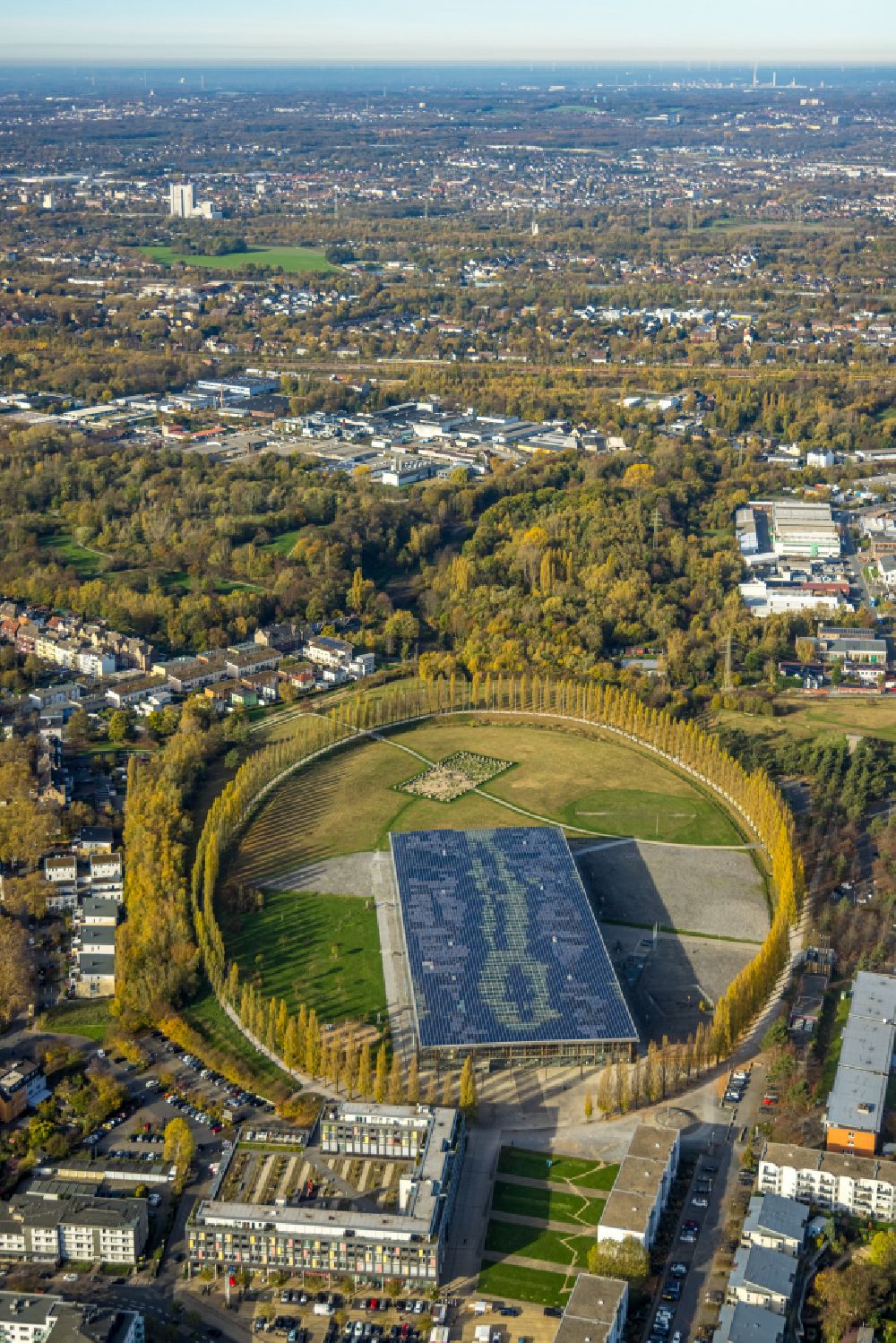 Aerial image Sodingen - building complex of the education and training center Akademie Mont-Cenis in Sodingen at Ruhrgebiet in the state North Rhine-Westphalia, Germany