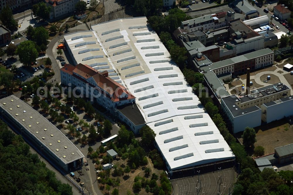 Aerial image Leipzig - Building complex of the education and training center LAB Leipziger Aus- and Weiterbildungsbetriebe GmbH and the Angerbruecke tram station - depot on Jahnallee in the district Altlindenau in Leipzig in the state Saxony, Germany