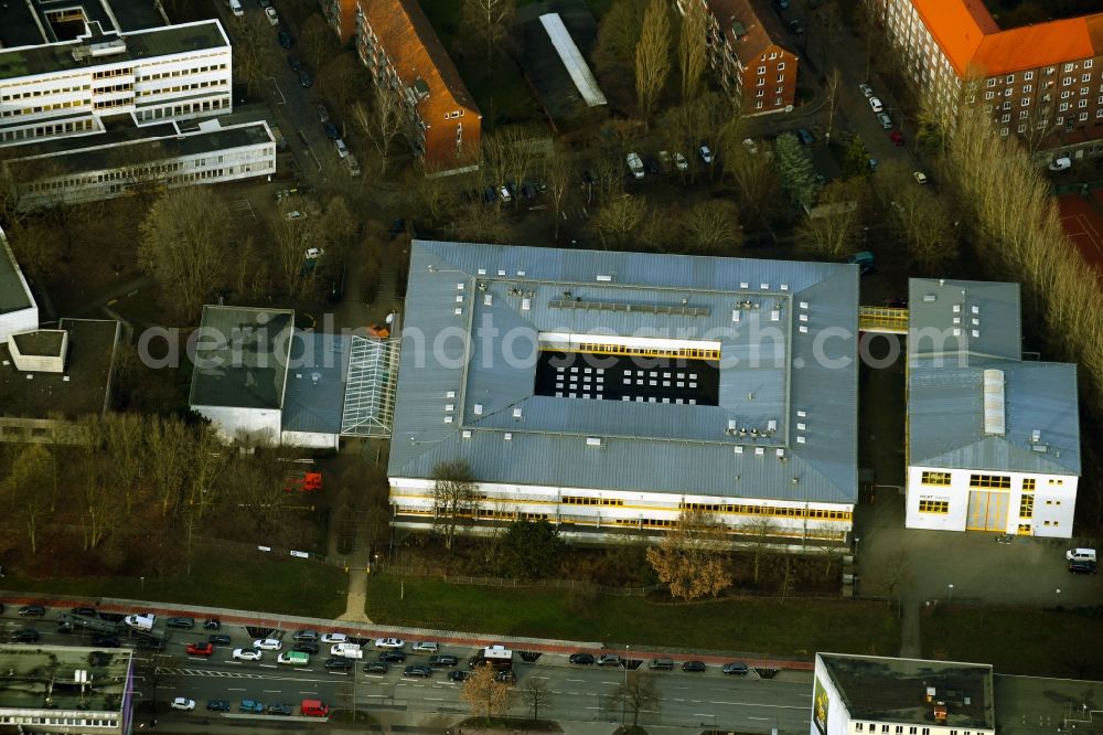 Hamburg from above - Building complex of the education and training center on Brekelbaums Park in the district Borgfelde in Hamburg, Germany