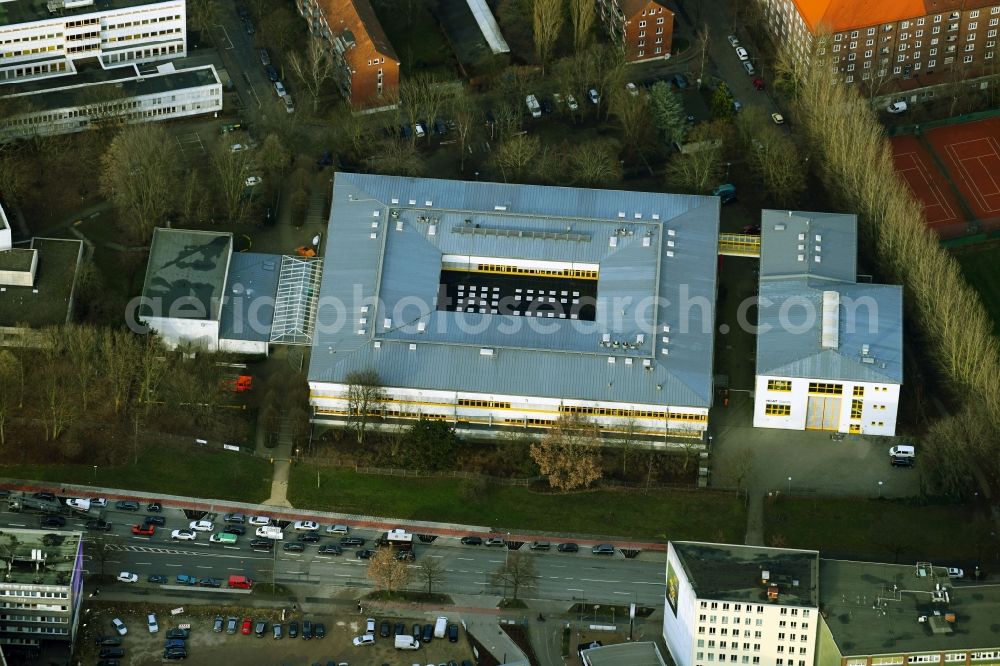 Aerial image Hamburg - Building complex of the education and training center on Brekelbaums Park in the district Borgfelde in Hamburg, Germany